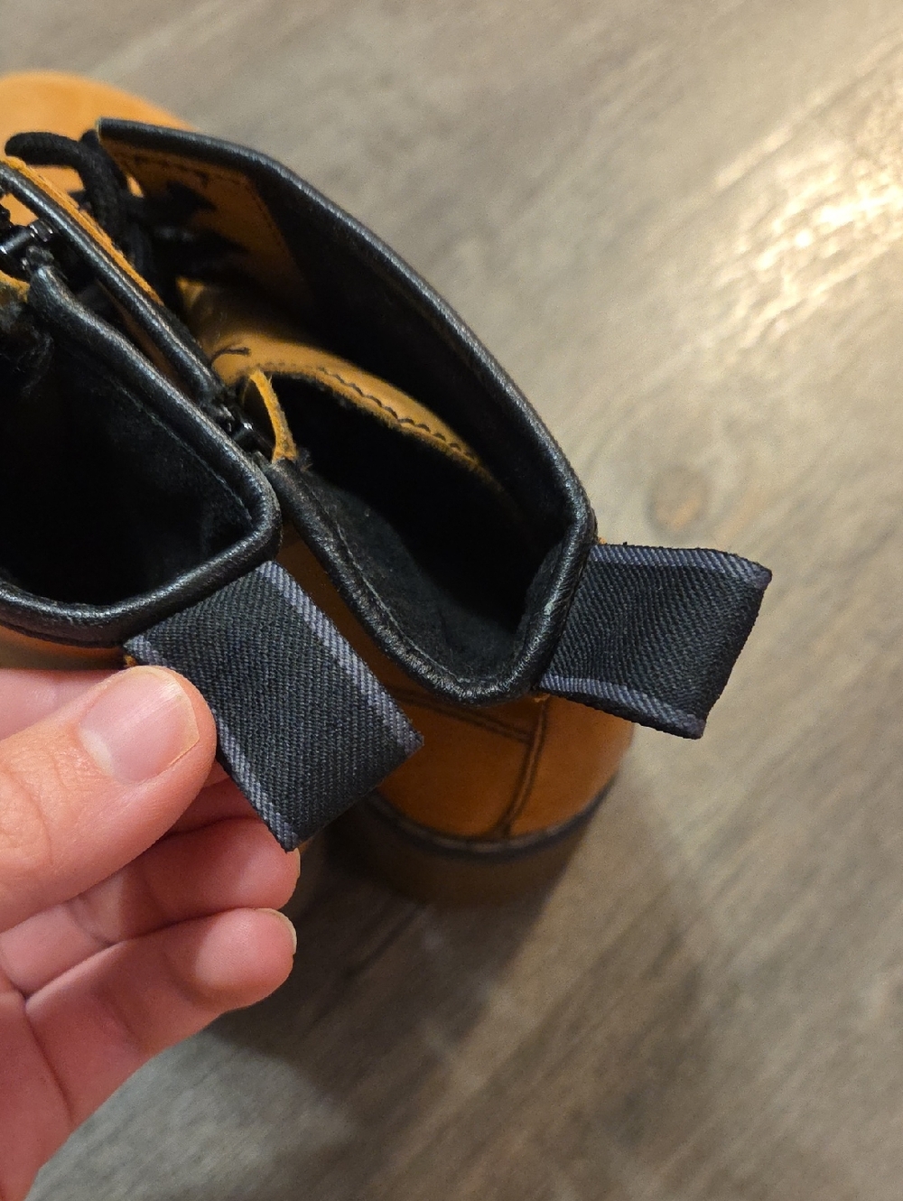 Roolee • "Elvis" Tan Leather Platform Combat Boots - Picture 8 of 12